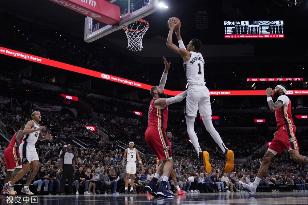 特别是在俄 特别是在俄